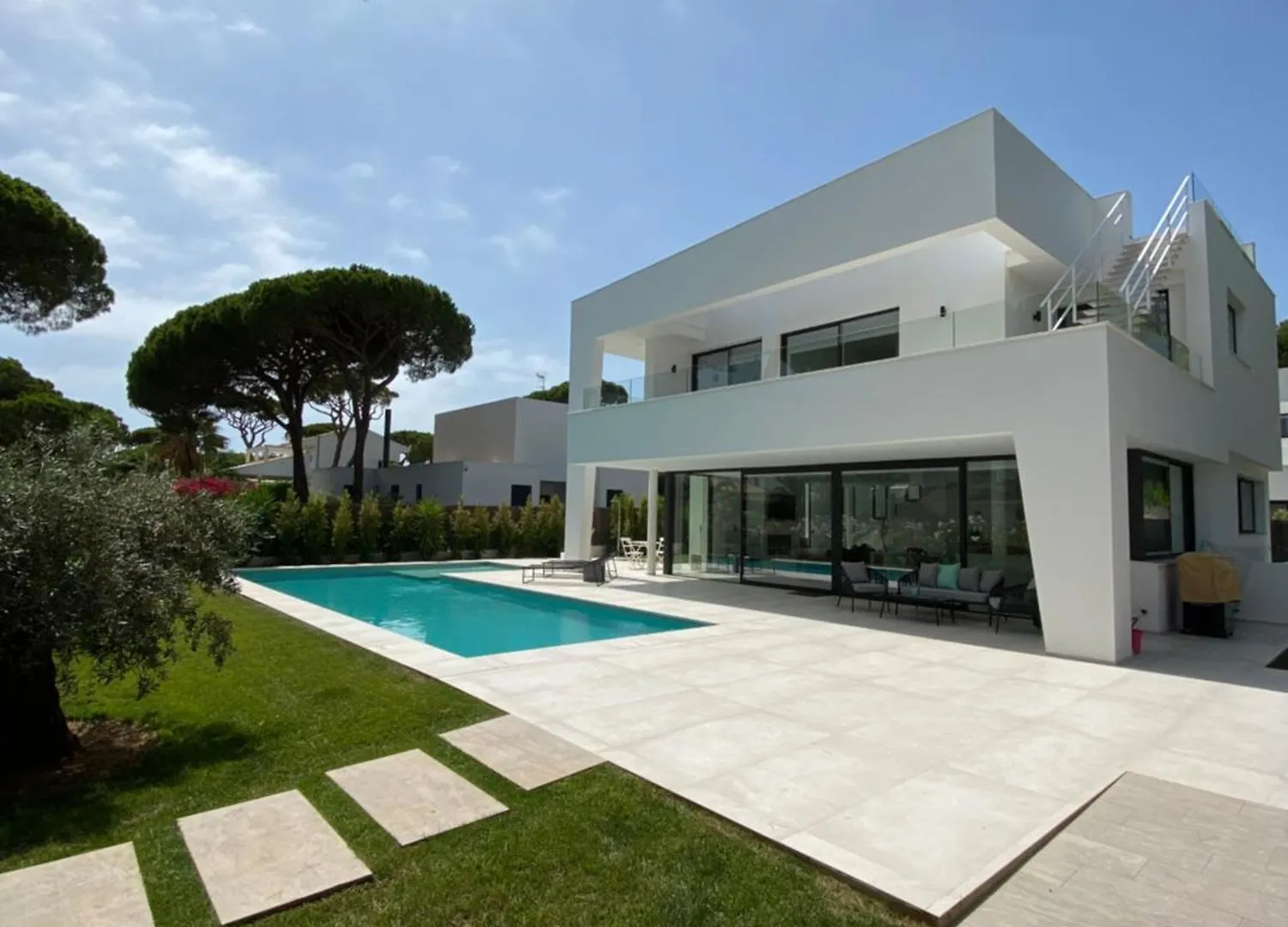 קדיז Mas Del Cullou, Moderne Villa In Andalusien, In Der Naehe Vom Meer